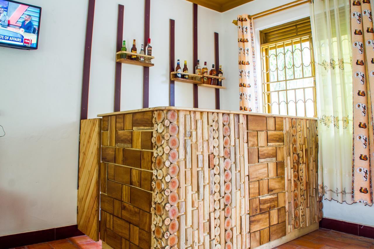 Queen Elizabeth Pvt Lodge Kichwamba 외부 사진