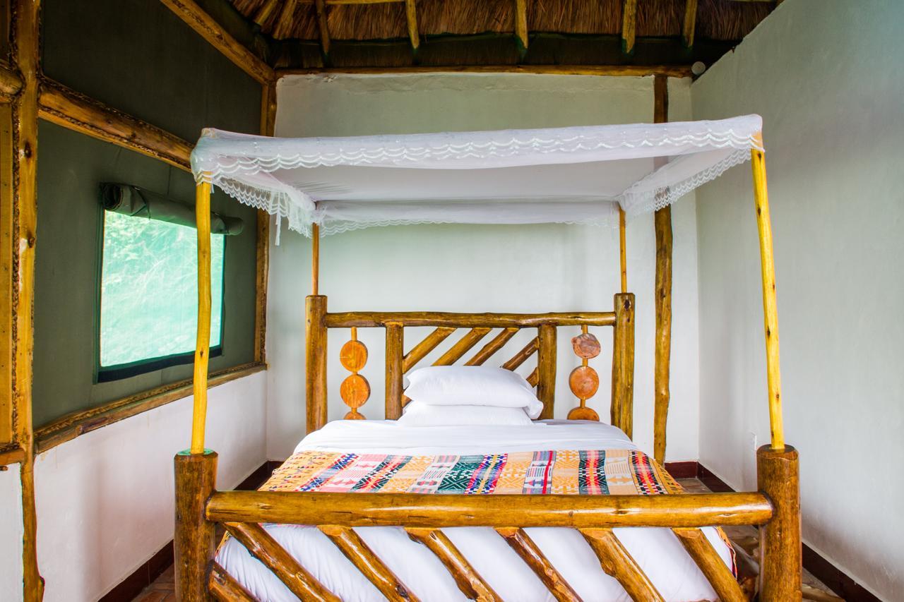 Queen Elizabeth Pvt Lodge Kichwamba 외부 사진